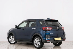 Внедорожник Toyota Raize 2020 года, 1699000 рублей, Красноярск
