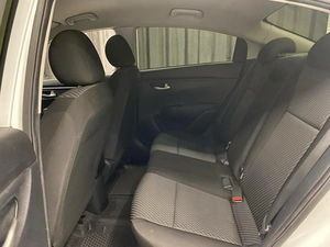 Седан Kia Rio 2020 года, 960000 рублей, Красноярск