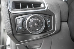 Универсал Ford Focus 2012 года, 799000 рублей, Кемерово