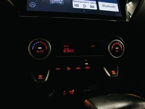 Седан Kia Rio 2019 года, 1389000 рублей, Красноярск