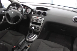 Хетчбэк Peugeot 308 2008 года, 355000 рублей, Красноярск