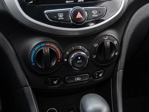 Хетчбэк Hyundai Solaris 2013 года, 875000 рублей, Краснодар