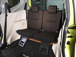 Минивэн Toyota Sienta 2017 года, 1299000 рублей, Аксай