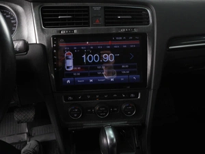 Хетчбэк Volkswagen Golf 2013 года, 1433000 рублей, Минеральные Воды