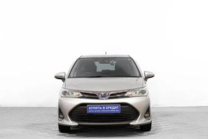 Универсал Toyota Corolla Fielder 2018 года, 1569000 рублей, Барнаул