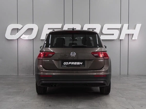 Внедорожник Volkswagen Tiguan 2020 года, 2369000 рублей, Воронеж