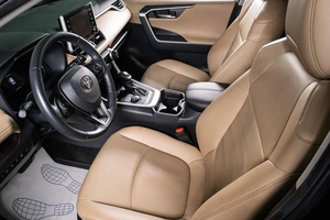 Внедорожник Toyota RAV4 2020 года, 4009000 рублей, Сургут