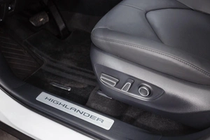 Внедорожник Toyota Highlander 2026 года, 5840000 рублей, Красноярск