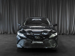 Седан Toyota Camry 2018 года, 2679000 рублей, Тюмень