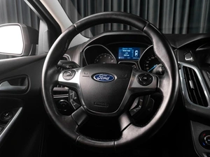 Хетчбэк Ford Focus 2012 года, 919000 рублей, Тюмень