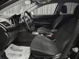 Седан Mitsubishi Lancer 2013 года, 899000 рублей, Красноярск