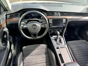 Седан Volkswagen Passat 2016 года, 1849000 рублей, Кропоткин