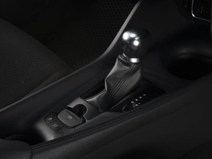 Внедорожник Toyota C-HR 2018 года, 1780000 рублей, Омск