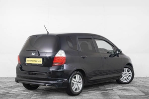 Хетчбэк Honda Fit 2006 года, 549000 рублей, Кемерово