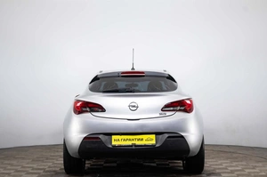 Хетчбэк Opel Astra GTC 2012 года, 779000 рублей, Пермь