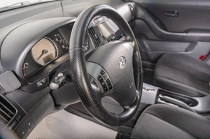 Седан Hyundai Elantra 2008 года, 809000 рублей, Томск