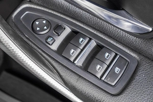 Седан BMW 3 серия 2017 года, 2039000 рублей, Барнаул