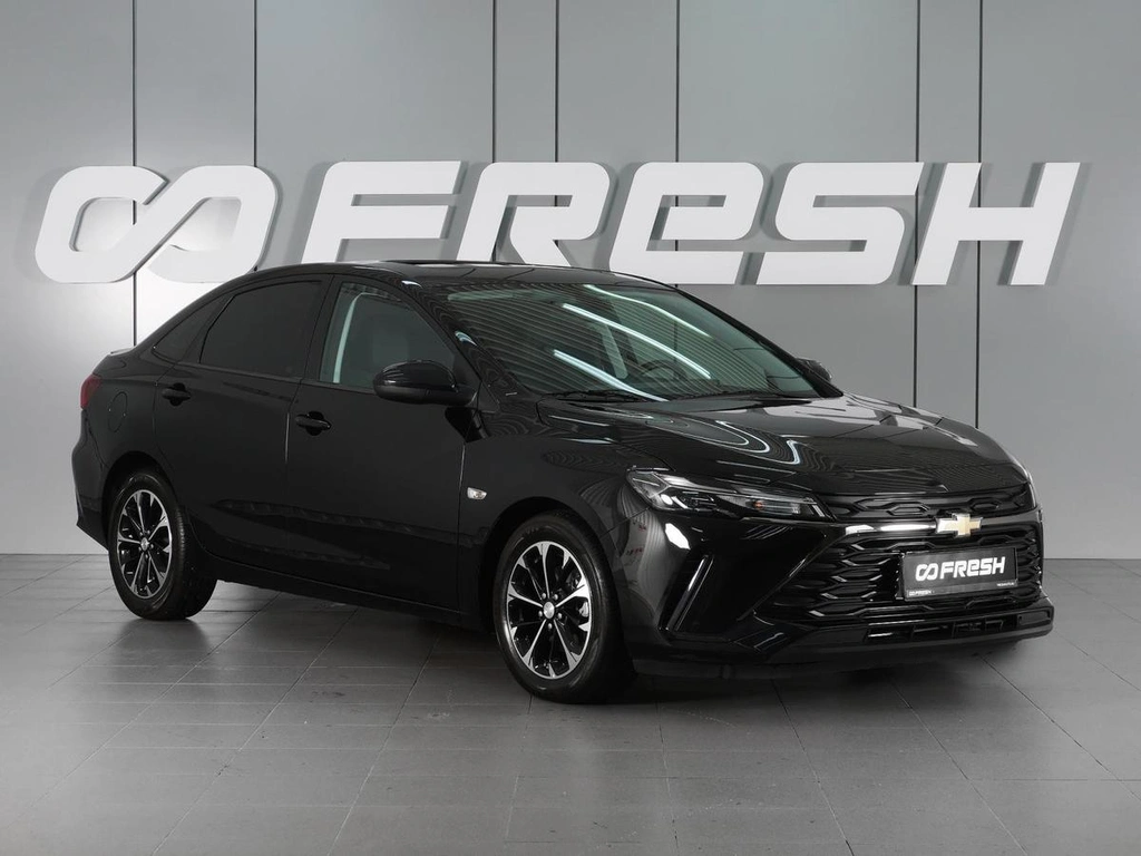 Седан Chevrolet Monza 2023 года, 1750000 рублей, Красный Пахарь