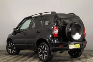 Внедорожник Chevrolet Niva 2020 года, 1029000 рублей, Пермь