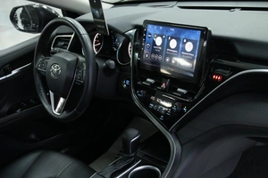 Седан Toyota Camry 2021 года, 3100000 рублей, Солонцы