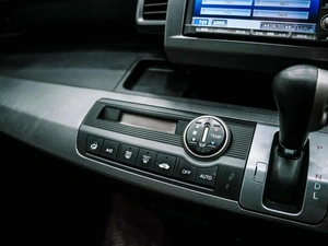 Минивэн Honda Freed 2009 года, 870000 рублей, Красноярск
