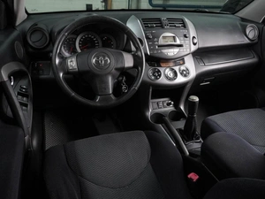 Внедорожник Toyota RAV4 2006 года, 939000 рублей, Воронеж