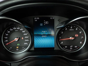 Седан Mercedes-benz C-класс 2019 года, 3000000 рублей, Краснодар
