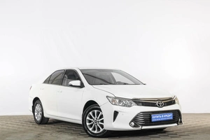 Седан Toyota Camry 2015 года, 1959000 рублей, Тюмень