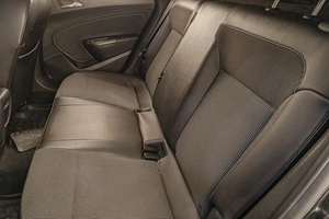 Хетчбэк Opel Astra 2012 года, 749000 рублей, Челябинск