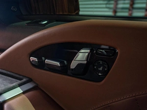 Минивэн Mercedes-benz V-класс 2023 года, 12200000 рублей, Краснодар