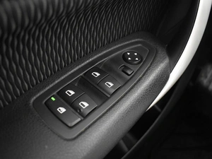 Хетчбэк BMW 1 серия 2012 года, 1040000 рублей, Казань