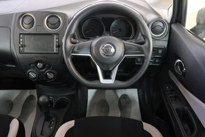 Хетчбэк Nissan Note 2019 года, 1289000 рублей, Омск