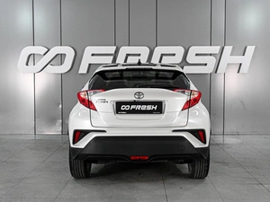 Внедорожник Toyota C-HR 2018 года, 2599000 рублей, Ростов-на-Дону