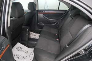Седан Toyota Avensis 2008 года, 959000 рублей, Красноярск