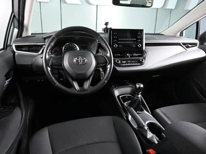 Седан Toyota Corolla 2019 года, 2079000 рублей, Аксай