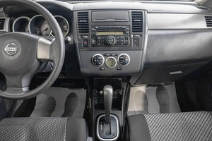 Седан Nissan Tiida 2010 года, 769000 рублей, Барнаул