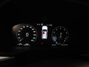 Внедорожник Volvo XC60 2020 года, 3298196 рублей, Москва