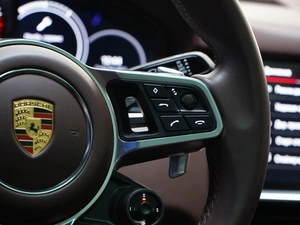 Внедорожник Porsche Cayenne Coupe 2021 года, 13500000 рублей, Москва