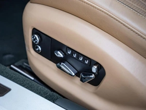 Седан Bentley Flying Spur 2021 года, 17550000 рублей, Краснодар