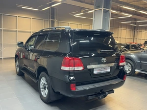 Внедорожник Toyota Land Cruiser 2008 года, 2997000 рублей, Красноярск