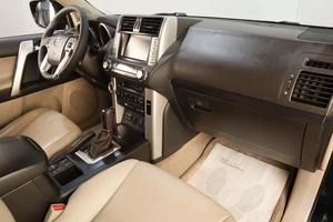 Внедорожник Toyota Land Cruiser Prado 2011 года, 3089000 рублей, Челябинск