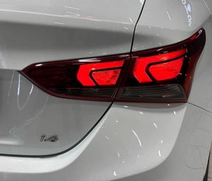 Седан Hyundai Solaris 2017 года, 1347000 рублей, Красноярск