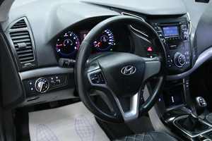 Седан Hyundai i40 2013 года, 1058000 рублей, Солонцы