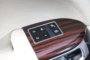 Внедорожник Land Rover Range Rover 2013 года, 4989000 рублей, Новосибирск