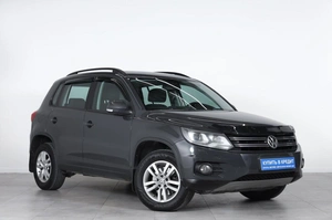 Внедорожник Volkswagen Tiguan 2014 года, 1799000 рублей, Новосибирск