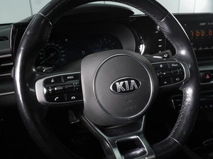 Седан Kia K5 2020 года, 2750000 рублей, Минеральные Воды