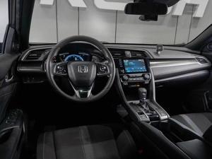 Седан Honda Civic 2019 года, 1900000 рублей, Тюмень