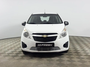 Хетчбэк Chevrolet Spark 2011 года, 440000 рублей, Казань