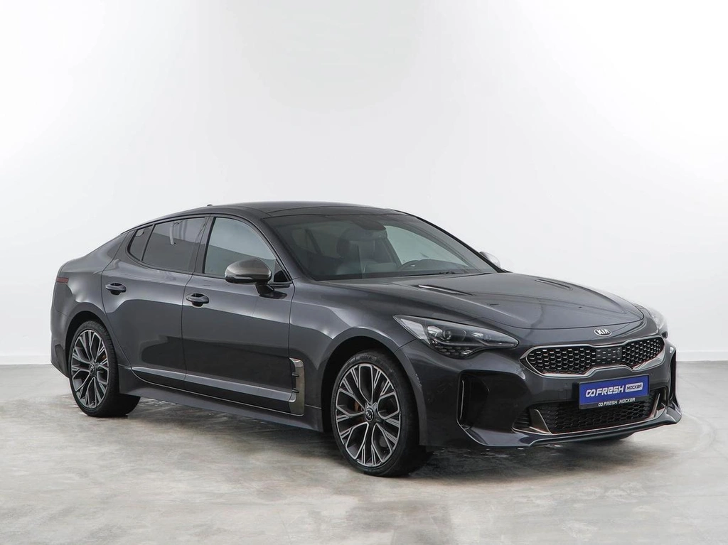 Лифтбек Kia Stinger 2019 года, 2198999 рублей, Москва