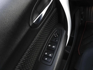 Хетчбэк BMW 1 серия 2012 года, 1079000 рублей, Саратов